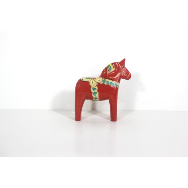 Mid-Century Modern Vintage Swedish Dala Horse by Grannas a Olssons Folk Art Red Orange For Sale - Image 3 of 9