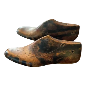 Early 20th Century Antique Shoe Forms - Set of 2