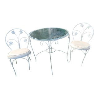 1970s Plantation Patterns Wrought Iron Bistro Patio 3 Pc Set, Daisy Design For Sale