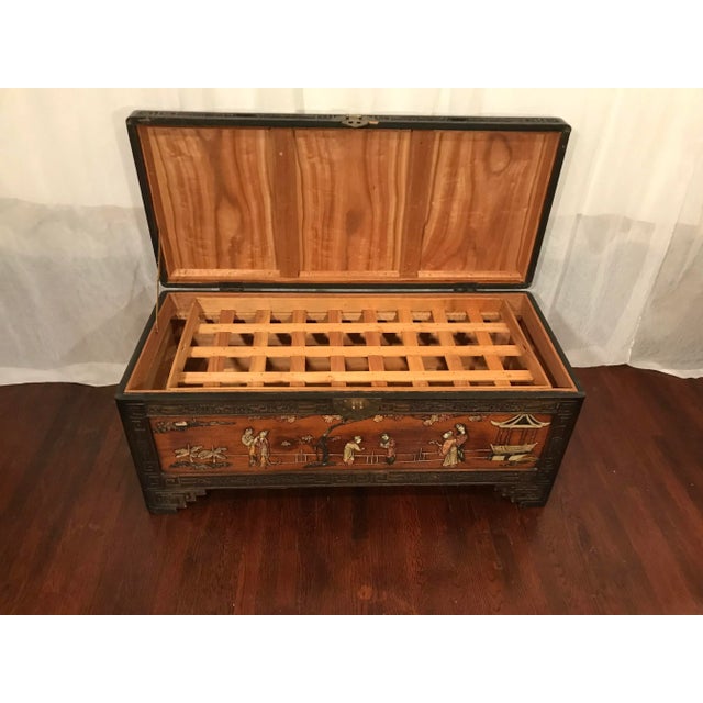 1900 - 1909 1900s Antique Chinese Inlaid Stone Camphor Wood Carved Trunk For Sale - Image 5 of 8