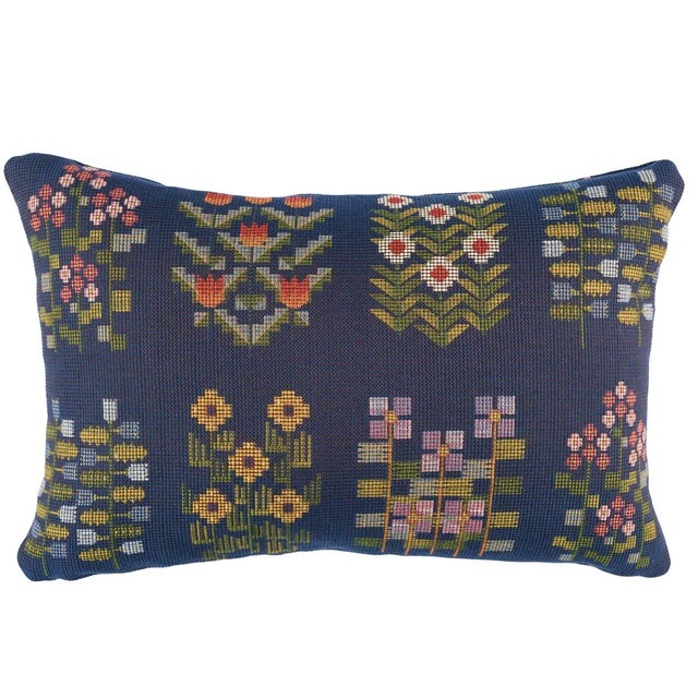 Schumacher Schumacher Annika Floral Tapestry Pillow 18"x12" in Multi on Navy For Sale - Image 4 of 4