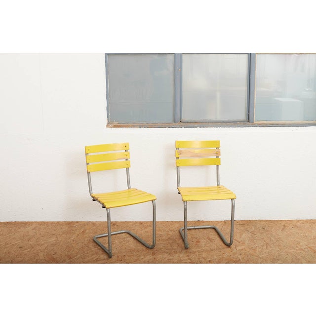 Stackable Yellow Model 1023 Garden Chair Set in Galvanized Steel Tubing and Wooden Slats by Embru, 1934, Set of 2 For Sale - Image 13 of 14