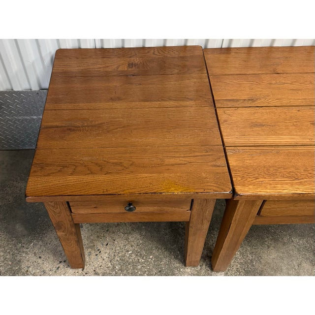 Farmhouse Broyhill Attic Heirloom Rustic Oak Farmhouse End Tables - A Pair For Sale - Image 3 of 12