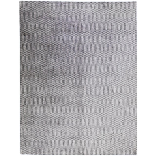 Metal 2010s Gray Modern Handmade Geometric Wool & Silk Rug For Sale - Image 7 of 7