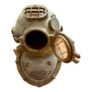 1910s United States Navy Mark v Diving Helmet For Sale
