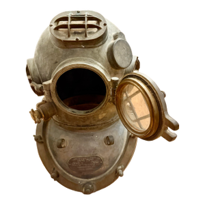 1910s United States Navy Mark v Diving Helmet