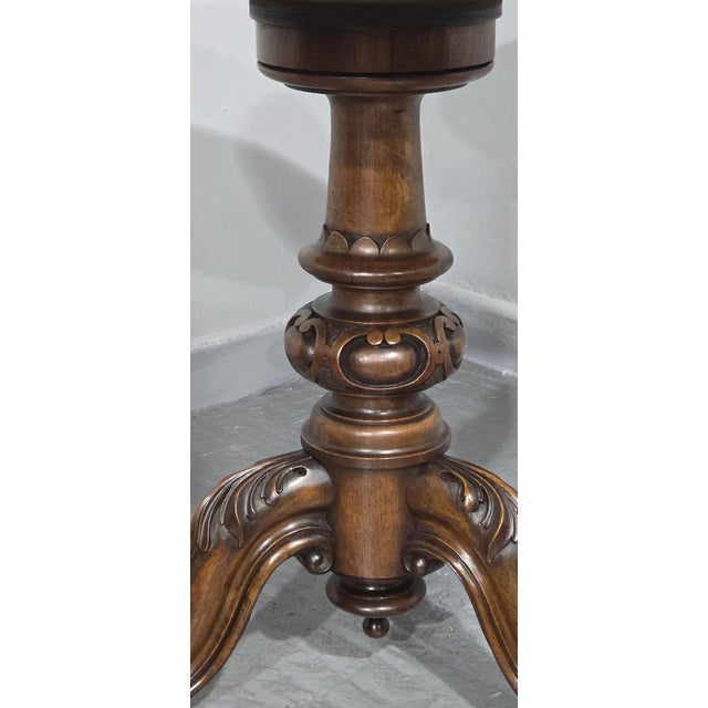 Mid 19th Century Victorian Walnut Swivel Library Table, 1850s For Sale - Image 5 of 12
