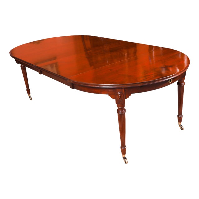 Antique Victorian Extending Dining Table in Flame Mahogany by Selbat, 1800s For Sale