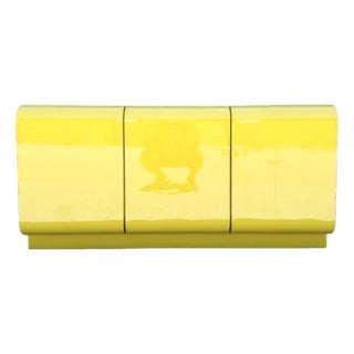 Postmodern Yellow Gloss Laminate Waterfall Dresser For Sale