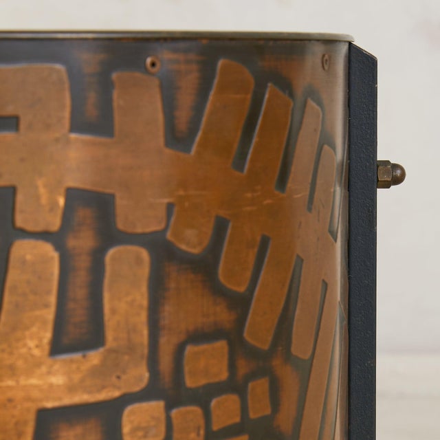 Metal Italian Etched Copper Planter No. 02 Attributed to Victor Cerrato, 1960s For Sale - Image 7 of 7