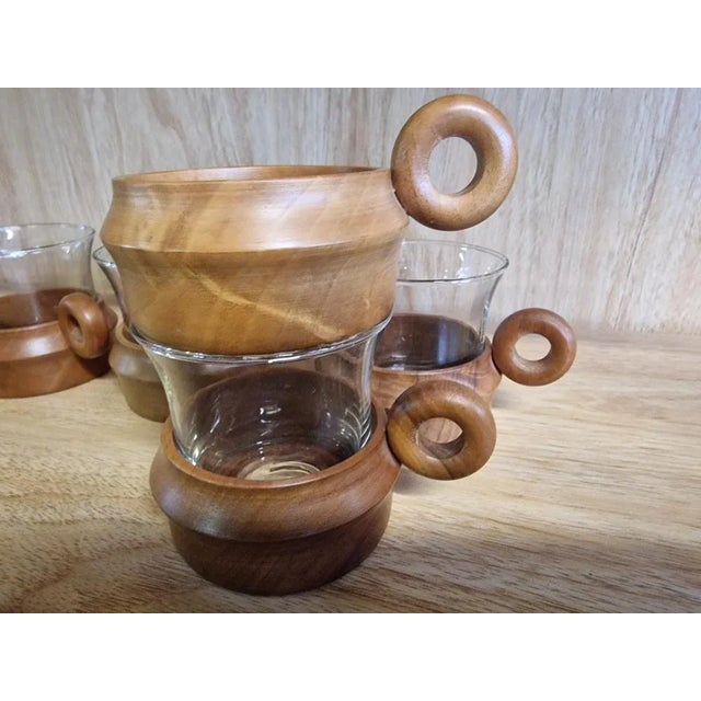Vintage Cups in Teak, Set of 6, in Very Good conditions. Designed 1960 to 1969