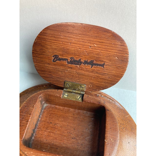American Vintage Brown Derby Restaurant Hollywood Wood Cigarette Box For Sale - Image 3 of 15