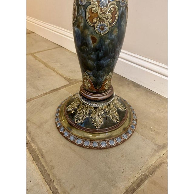 Antique Art Nouveau Stoneware Jardiniere and Stand from Royal Doulton, 1910, Set of 2 For Sale - Image 4 of 7