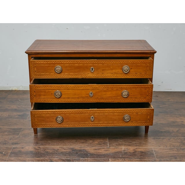 French 19th Century Louis XVI Walnut Commode with Marquetry and Brass Pulls For Sale - Image 4 of 10