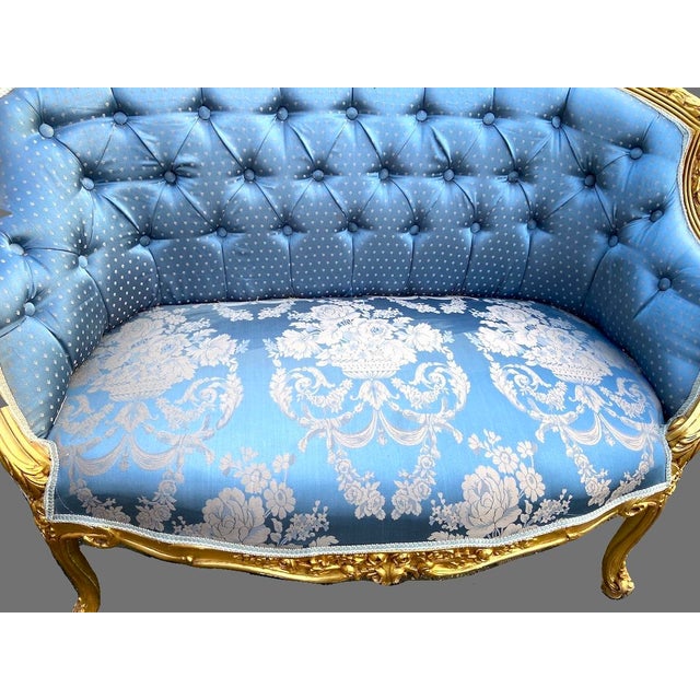 1950s 1950s French Louis XVI Blue Damask Gold Beech Settee For Sale - Image 5 of 12