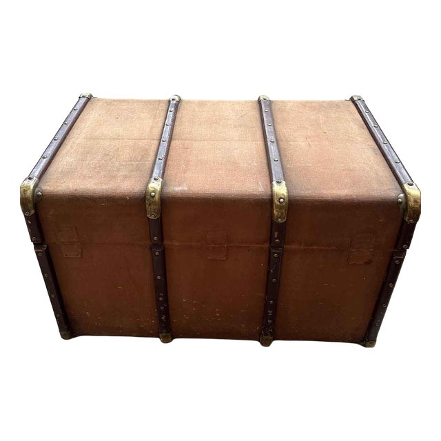 Vintage Soyez Père Travel Trunk, Lille For Sale