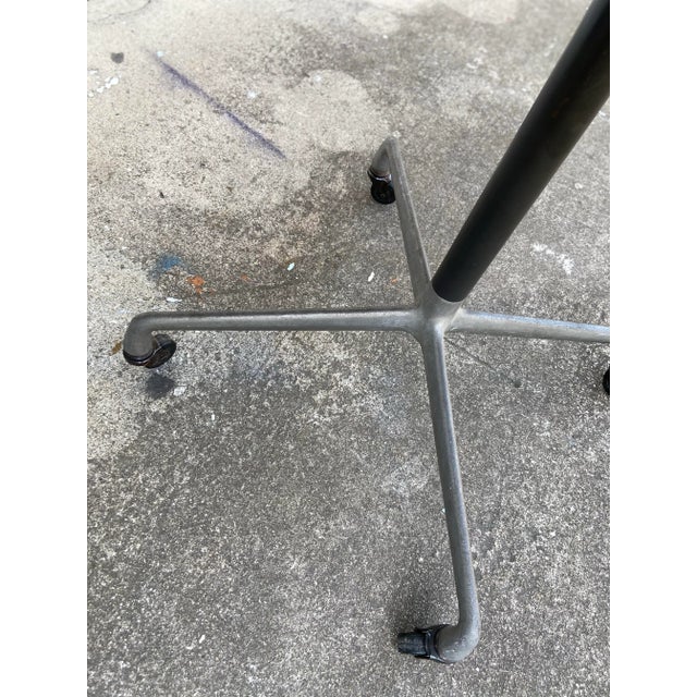 Brown Petite Round Conference Table With Casters by Herman Miller For Sale - Image 8 of 9