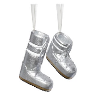 Après Ski Boot Holiday Ornaments in Silver, Assorted Set of 6 Pieces For Sale