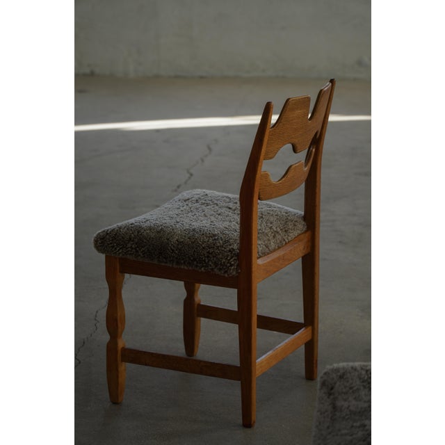 Vintage Razorblade Chairs in Oak and Lambswool by Henning Kjærnulf, 1960s, Set of 10 For Sale - Image 11 of 18