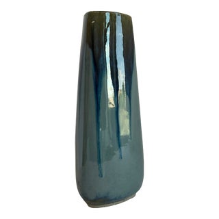Vintage Green Blue Ceramic Studio Pottery Drip Glaze Triangular Vase For Sale