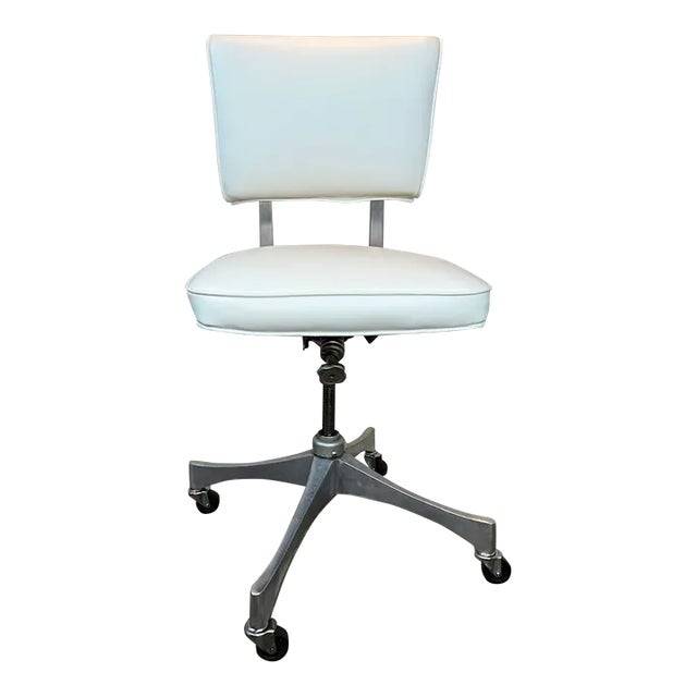 1970s Mid Century Modern Desk Chair For Sale