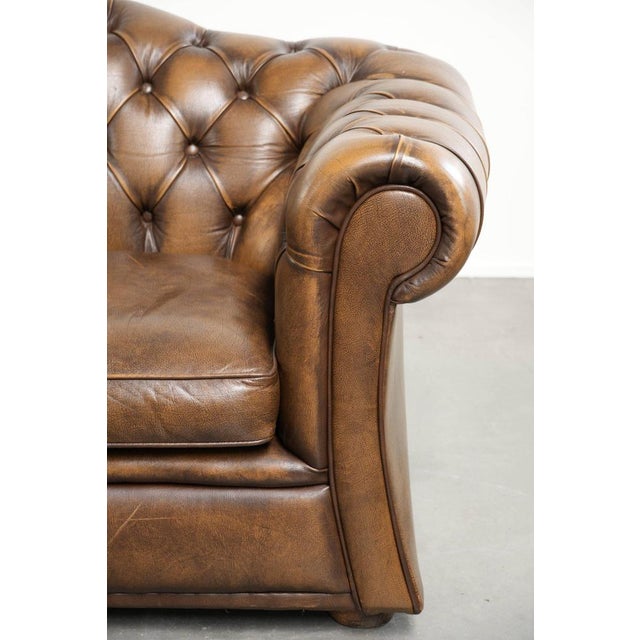 English Cowhide Chesterfield 2-Seater Sofa For Sale - Image 10 of 14