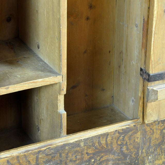 Mid 19th Century Antique Folk Art Hand Painted Cabinet, 1850s For Sale - Image 5 of 16