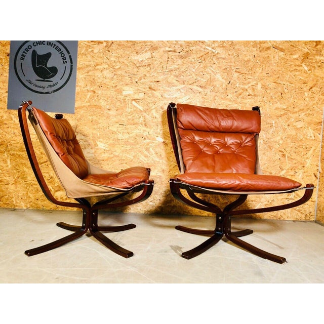 Contemporary Vintage Leather Lowback and Highback Falcon Chairs by Sigurd Resell, Set of 2 For Sale - Image 3 of 12