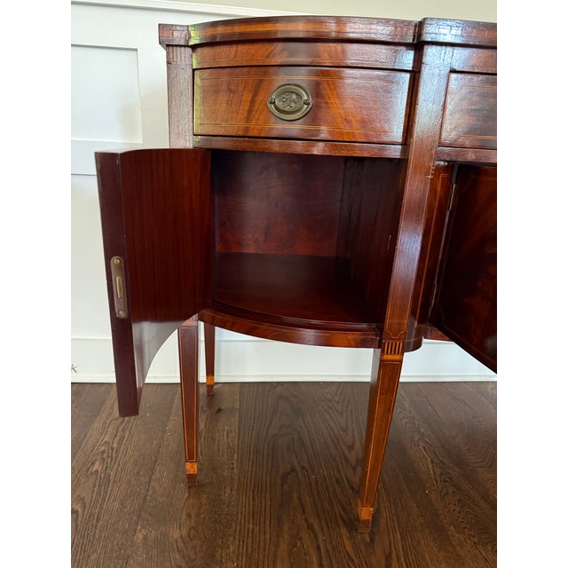 Wood 1900’s Antique English Hepplewhite Flame Mahogany Inlaid Sideboard Server Buffet For Sale - Image 7 of 9