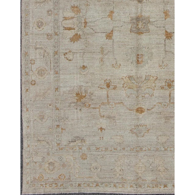 Silver Angora Oushak Turkish Rug With Classic Oushak Design in Neutral Tones and Pop of Colors For Sale - Image 8 of 10