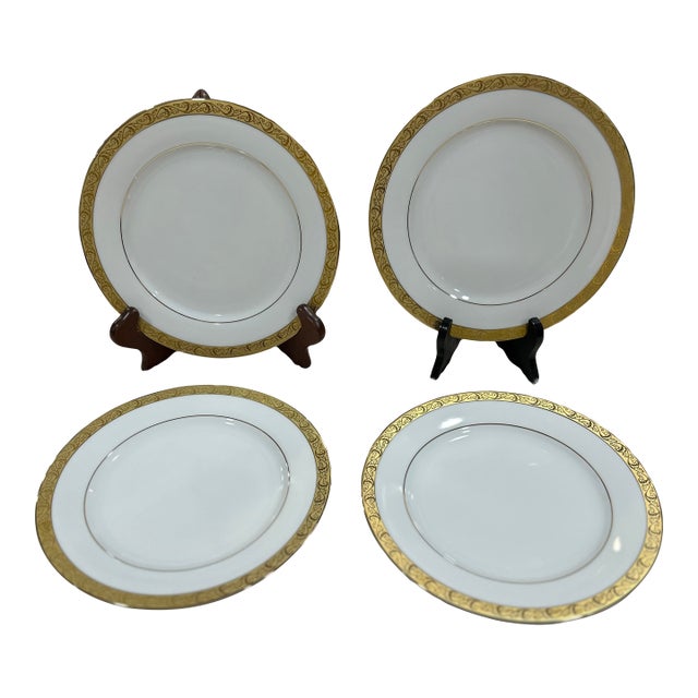 Late 20th Century Estate Collection Chamberlain Salad/Dessert Plates- Set of 4 For Sale
