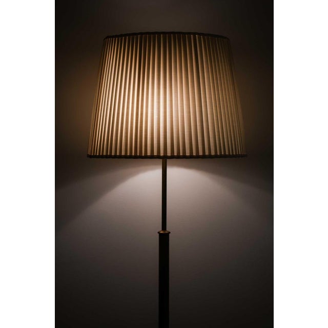 Metal Brass and Silk Floor Lamp by Josef Frank for Svenskt Tenn, 1960s For Sale - Image 7 of 8
