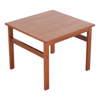 Mid-Century Modern Capella Teak Side Table by Illum Wikkelsø for Niels Eilersen, 1960s For Sale