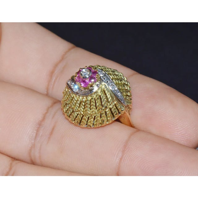 Vintage Natural .50Cts VS G Diamond Ruby 18K Solid Gold 2 Tone Bombay Dome Ring, size 7.25 For Sale - Image 9 of 11