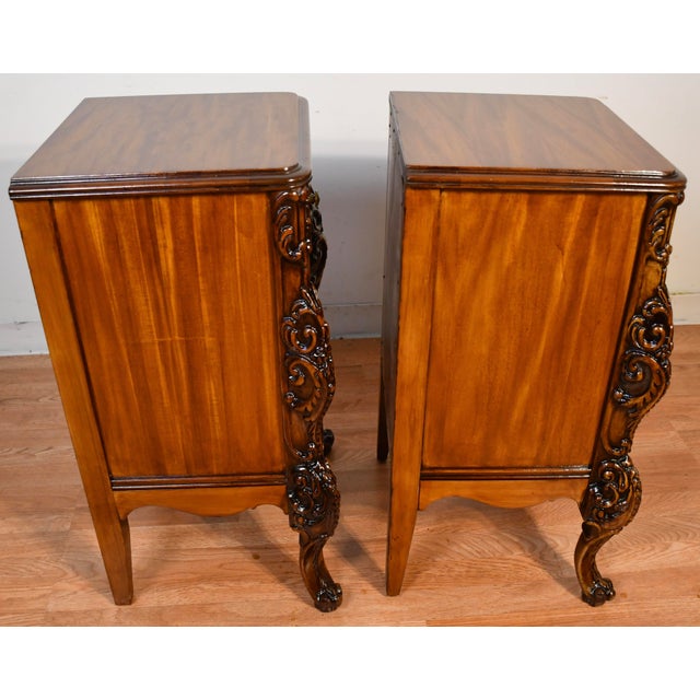 1930 French Satinwood Pair of Nightstands / Bedside Tables For Sale - Image 11 of 11