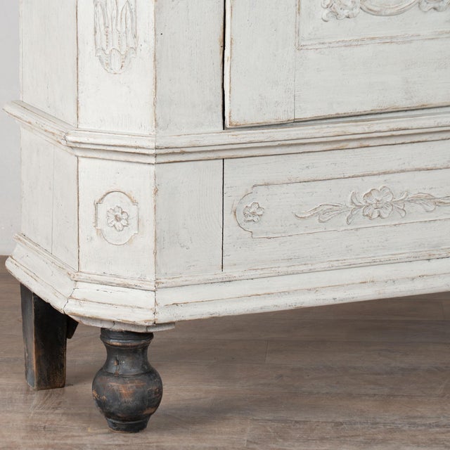 Early 19th Century Swedish White Painted Oak Single Door Armoire For Sale - Image 9 of 13