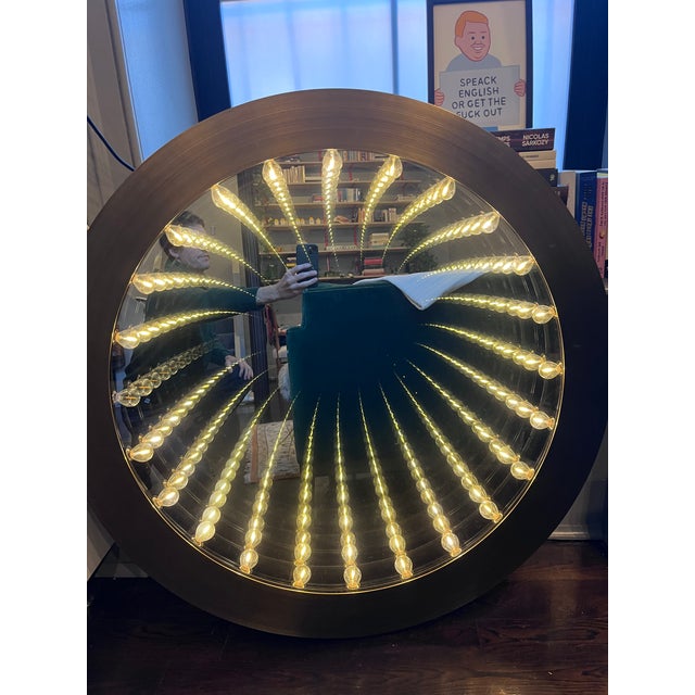Timothy Oulton Timothy Oulton Inception Round Medium Mirror – Flat Brass Finish, Like New For Sale - Image 4 of 6