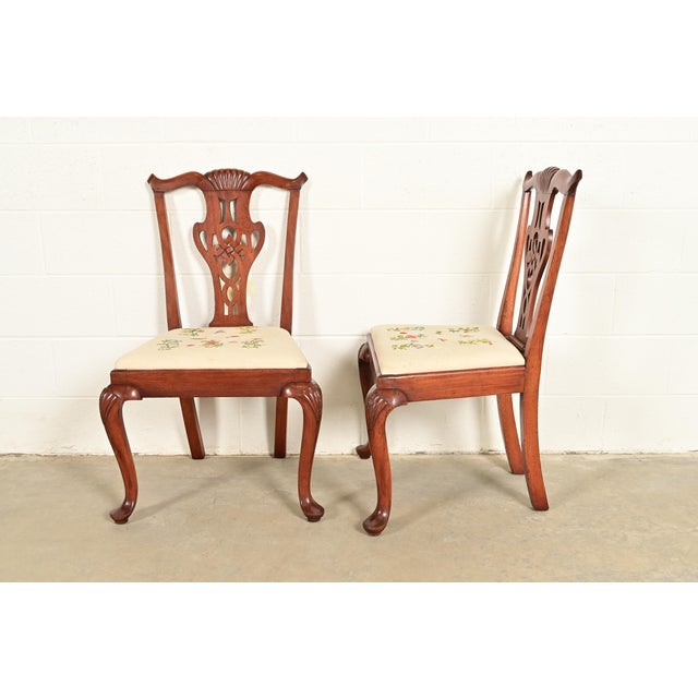 Baker Furniture Style Georgian Carved Mahogany Side Chairs or Dining Chairs, Pair For Sale - Image 11 of 13