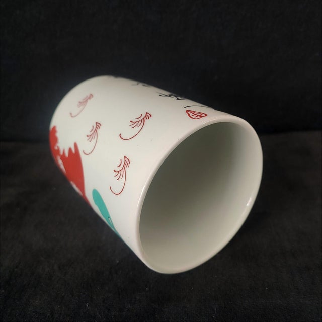 Chinese Ceramic Pot,Qianlong Marked Porcelain Brush Pot Hand Painted Auspicious Foo Dogs Pattern For Sale - Image 11 of 11
