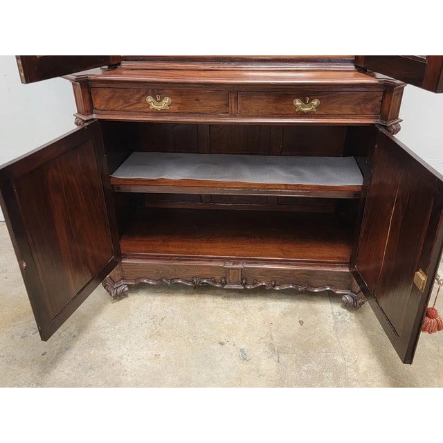 Superb Quality Antique Austrian Two Door Rosewood Bookcase. For Sale - Image 9 of 11