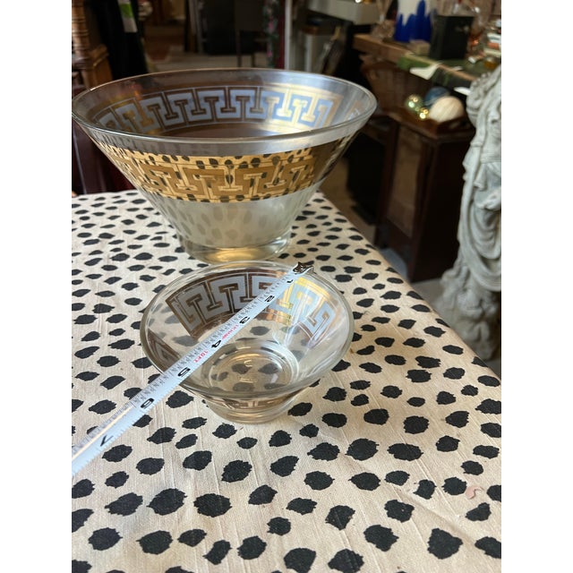 Glass 1970s Gold Accent Greek Key Serving Glass Bowls- Set of 2 For Sale - Image 7 of 8