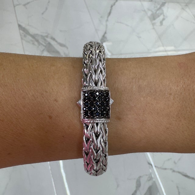 Brand: John Hardy Metal Type: 925 Sterling Silver John Hardy Size: M Length: 6.75 inches Width: 10.50 mm Weight: 92.30...