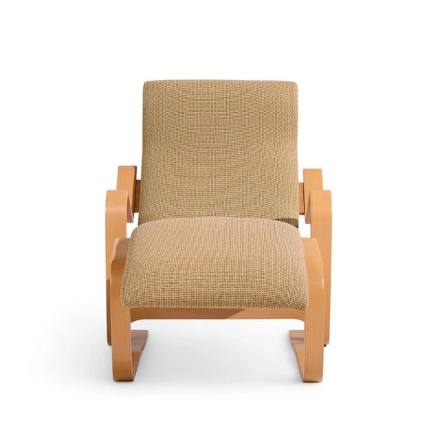 Marcel Breuer Mid Century Bentwood Chaise Lounge This chaise measures: 25.75 wide x 55 deep x 32 high, with a seat height...