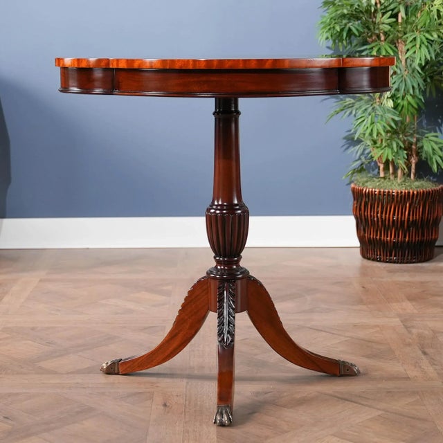 Niagara Furniture Duncan Phyfe Console For Sale - Image 6 of 12