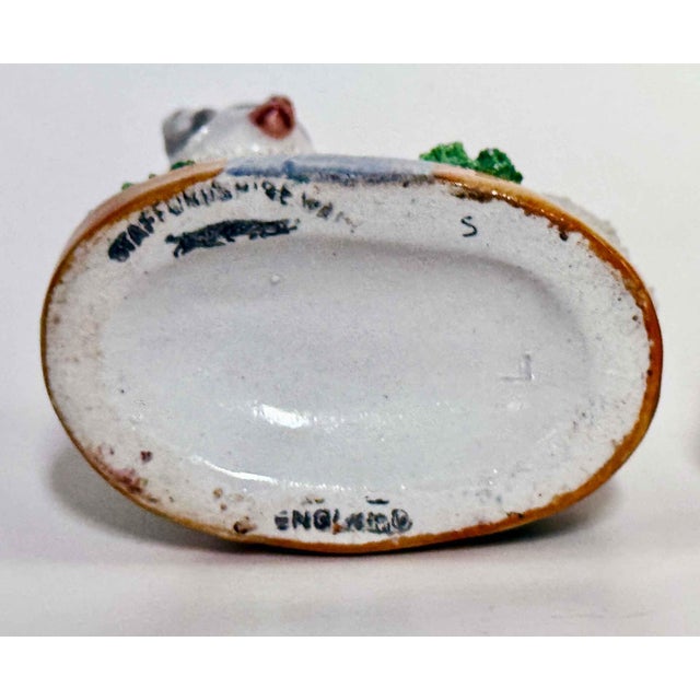 Traditional Antique Staffordshire Vases Sheep and Ram - A Pair For Sale - Image 3 of 9