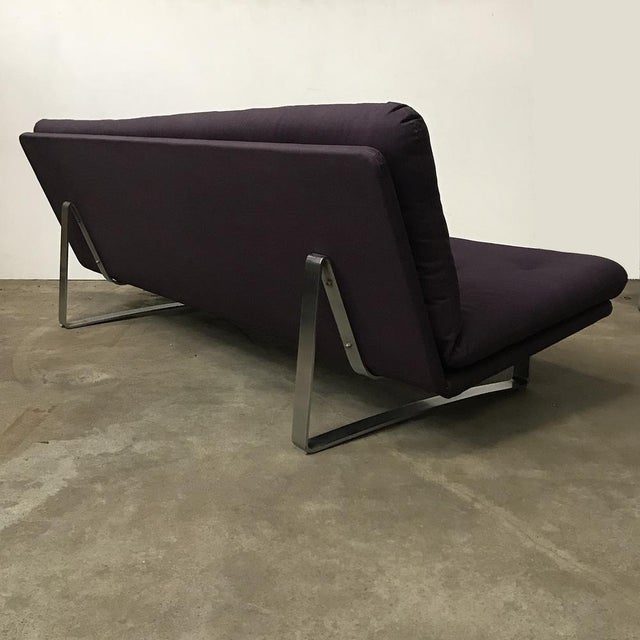 1960s Purple & Chrome 3-Seater Sofa by Kho Liang Ie & Wim Crouwel for Artifort, 1968 For Sale - Image 5 of 18