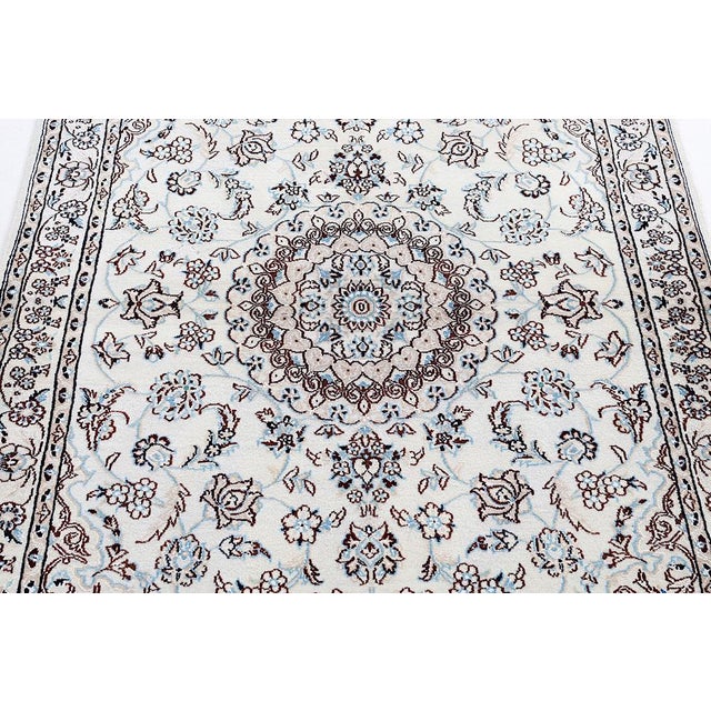 2000 - 2009 Nain 6LA Rug, 2000s For Sale - Image 5 of 15