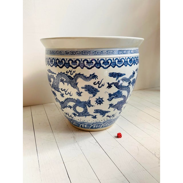 Vintage Extra Large Blue and White Chinese Dragon Chinoiserie Porcelain Fishbowl Jardiniere Planter For Sale - Image 6 of 11