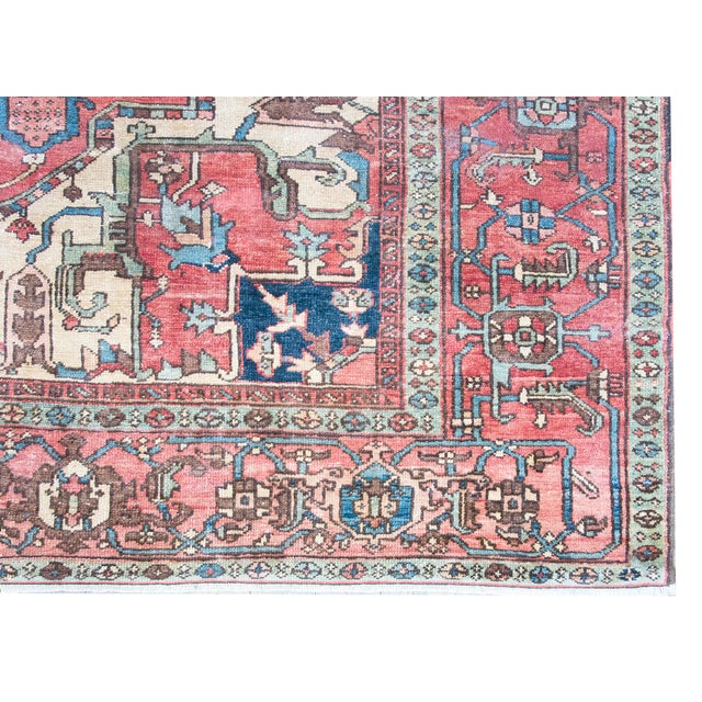 Early 20th Century Persian Heriz Rug For Sale - Image 13 of 15