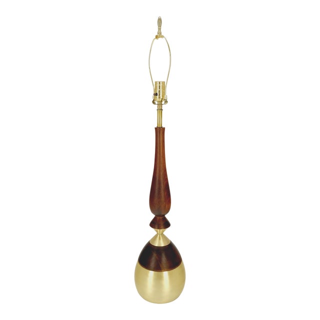 Onion Vase Shape Turned Walnut & Brass Mid Century Modern Table Lamp For Sale